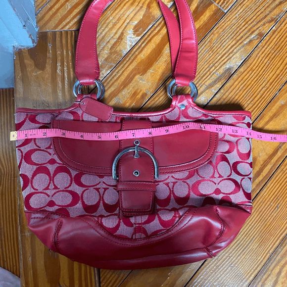 COACH Signature Gallery Orange Canvas Pleated Large Tote, EUC, MSRP $358. - Picture 11 of 12
